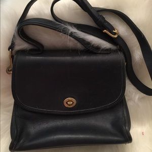 Vintage Authentic Coach Shoulder Bag